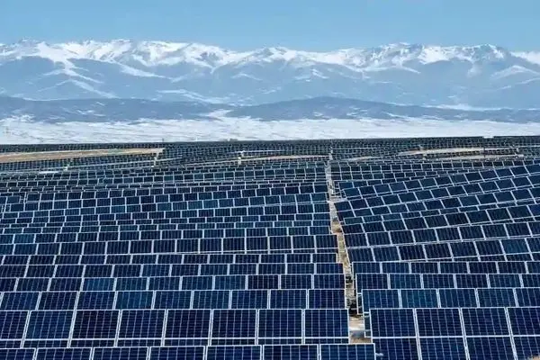 بحران صنعت خورشیدی در اروپا/ بازار با پنل‌های خورشیدی ارزان چینی اشباع شد
