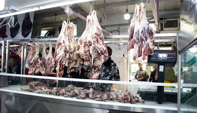 قیمت گوشت قرمز ۲۱ خرداد ۱۴۰۱/ گرانی جو تاثیری بر نرخ گوشت دارد؟