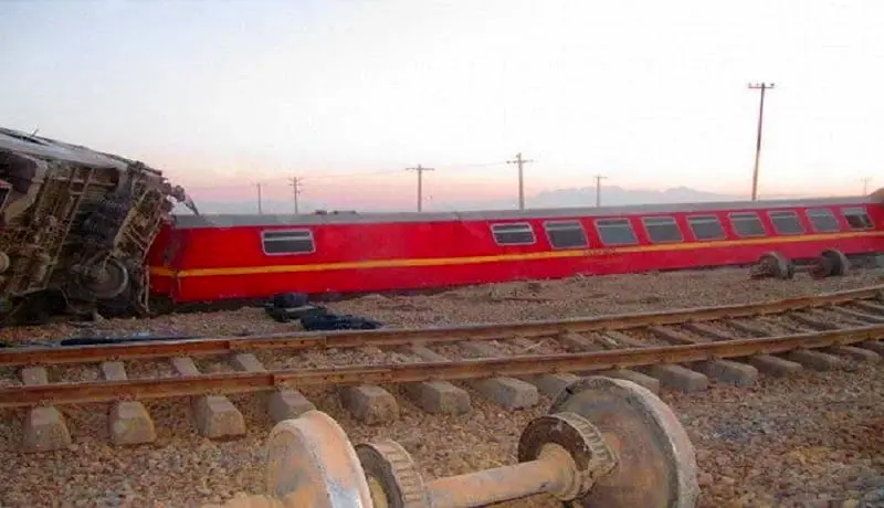 مقصران حادثه قطار طبس-یزد بازداشت شدند