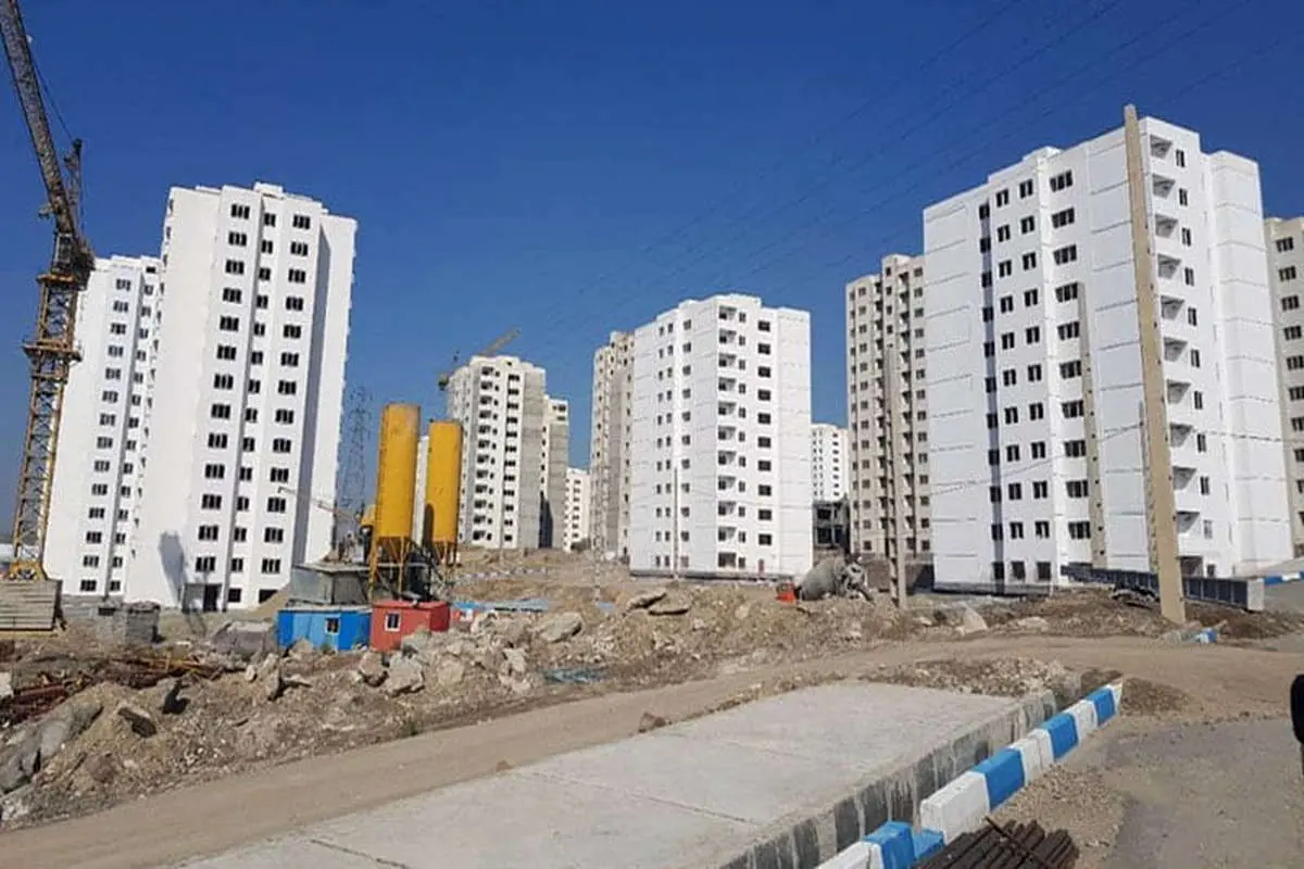 تاخیر در ساخت مسکن کارگران/ وزارت راه همکاری نمی‌کند
