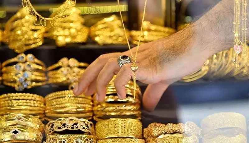 طلا ارزان شد/ قیمت دلار و یورو ۵ تیر ۱۴۰۱