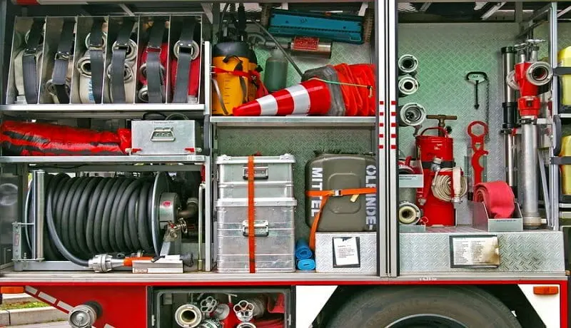 چقدر در تولید تجهیزات ایمنی و آتش‌نشانی خودکفا هستیم؟