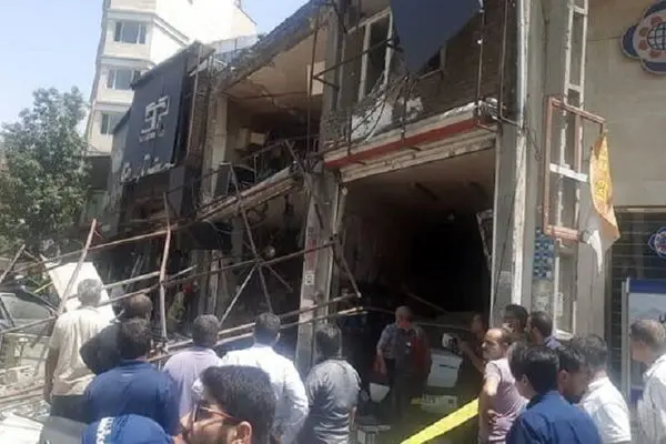 انفجار مرگبار در کارگاه غیر‌مجاز مواد محترقه فردیس/ تخریب کامل ساختمان‌ها + تصویر