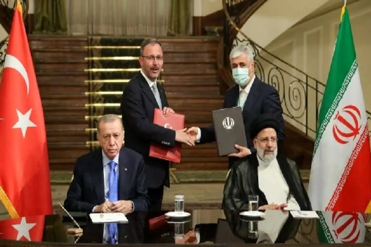ایران و ترکیه ۸ سند همکاری را امضا کردند/ محور این اسناد چیست؟