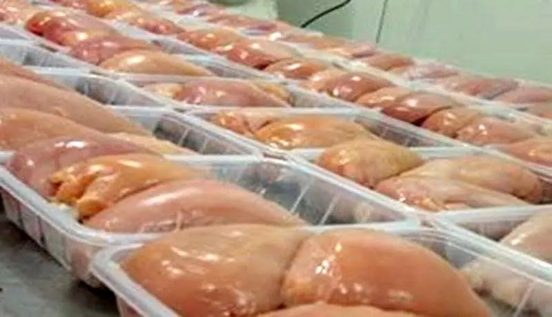 قیمت مرغ گرم امروز ۳۰ مرداد ۱۴۰۱/ قیمت مرغ بالا می‌رود؟