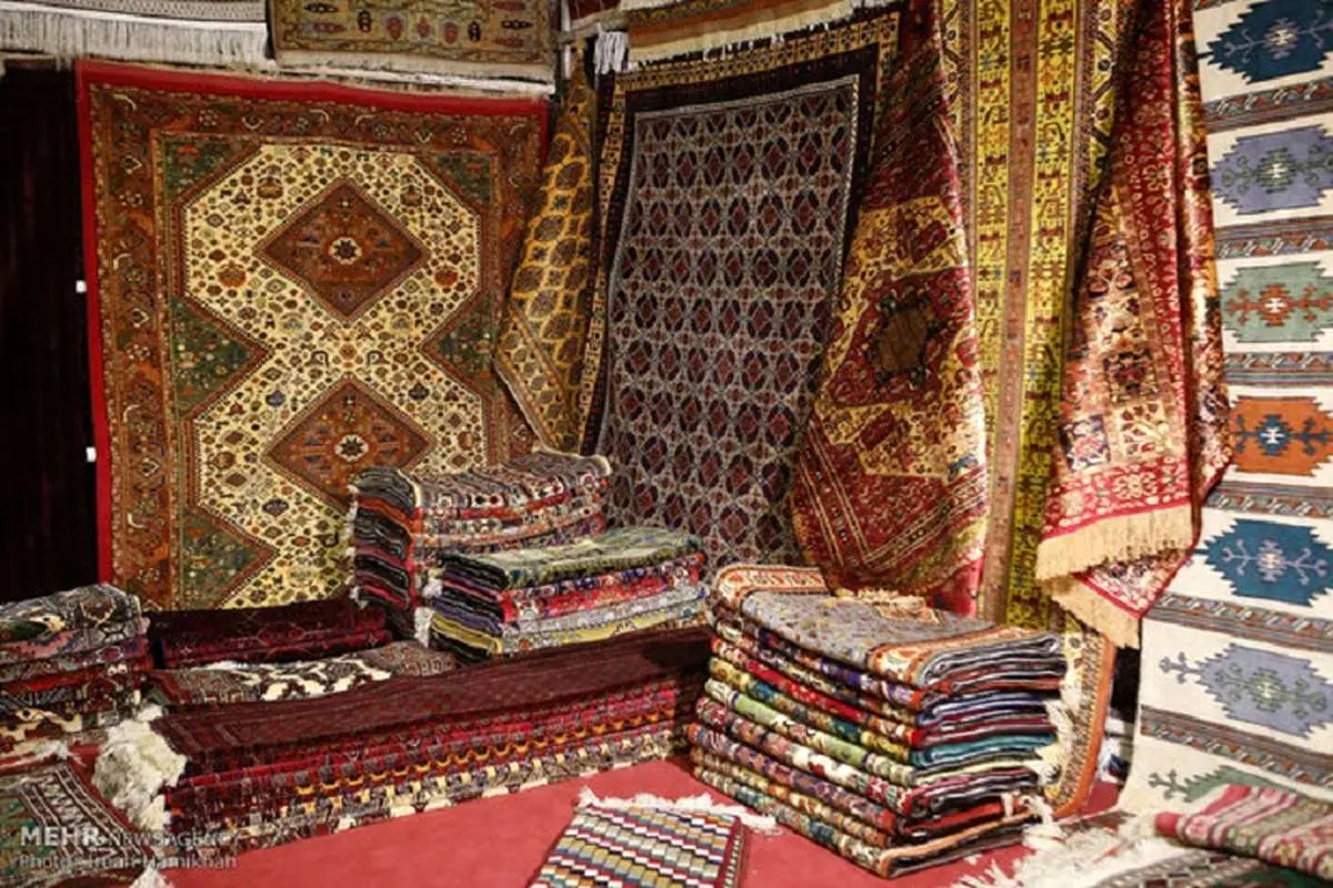 بازار فرش ایران در اختیار افغانستان/ تولید فرش ایرانی با برند ترکی