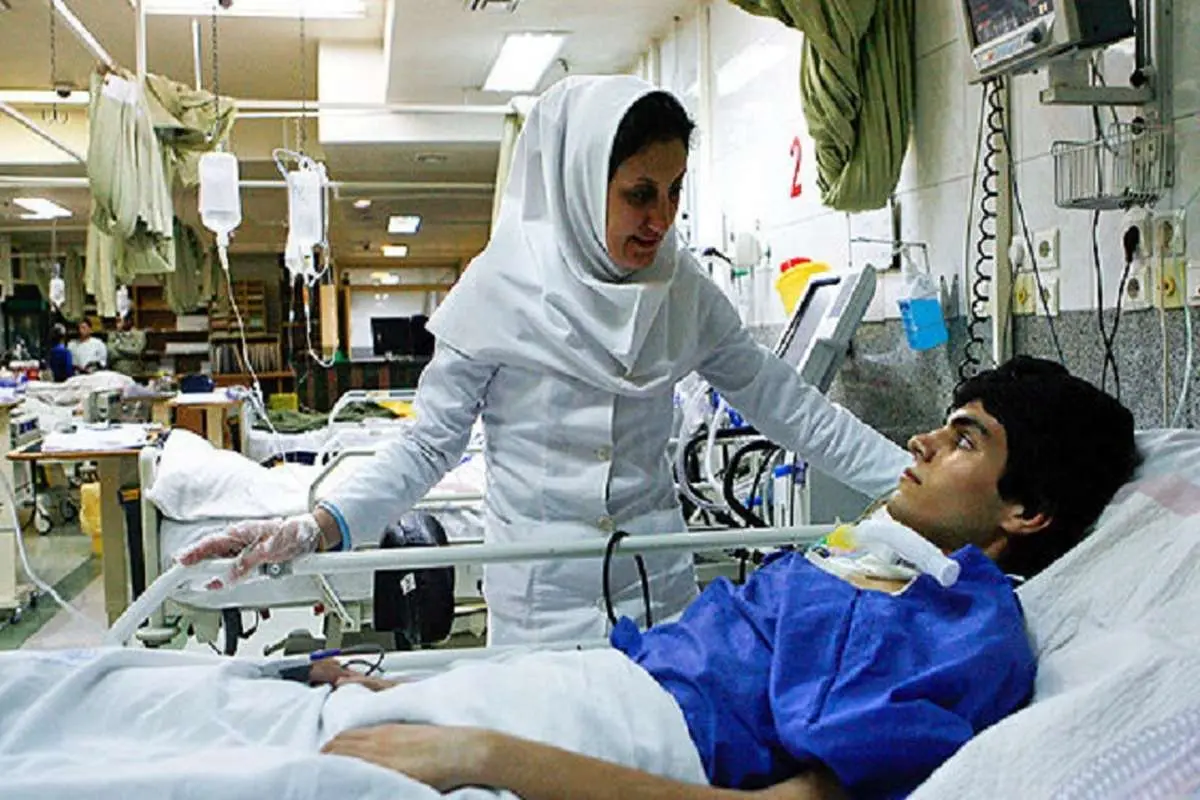 ایران روزانه ۵ تا ۶ پرستار از دست می‌دهد/ علت مهاجرت پرستاران چیست؟