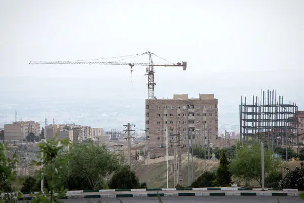 واکنش تند آخوندی به ساخت و ساز دربوستان لاله