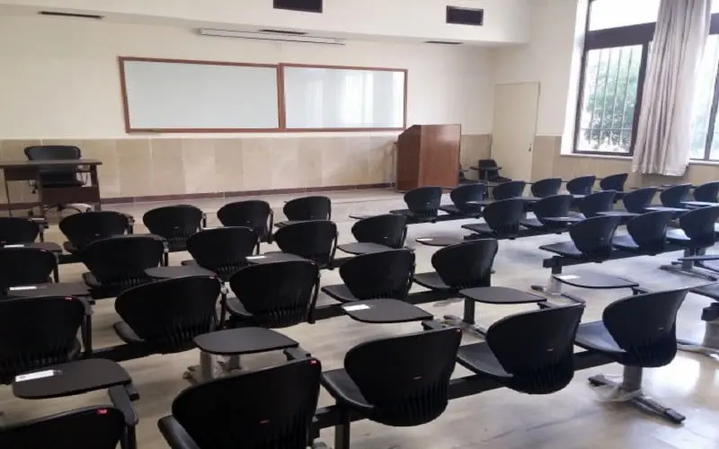 کلاس‌های دانشگاه تهران از شنبه حضوری می‌شود