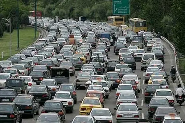 آخرین وضعیت راه‌های کشور/ ترافیک نیمه‌سنگین در برخی جاده ها