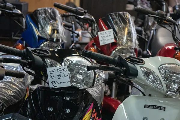 تردد موتورسیکلت‌سواران یک بحران جدی شده