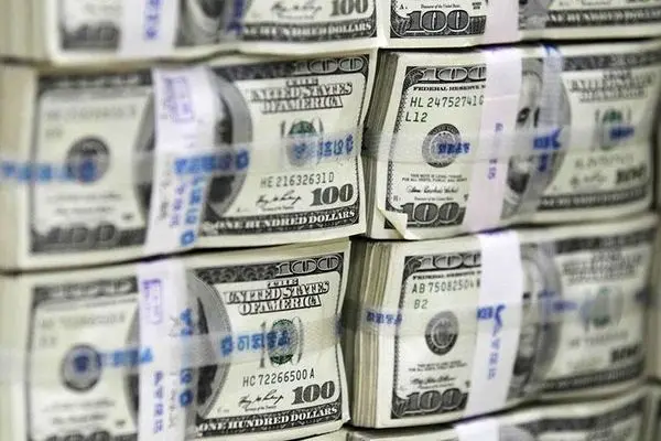 کیهان فرضیه دست داشتن دولت در افزایش قیمت دلار را مطرح کرد!
