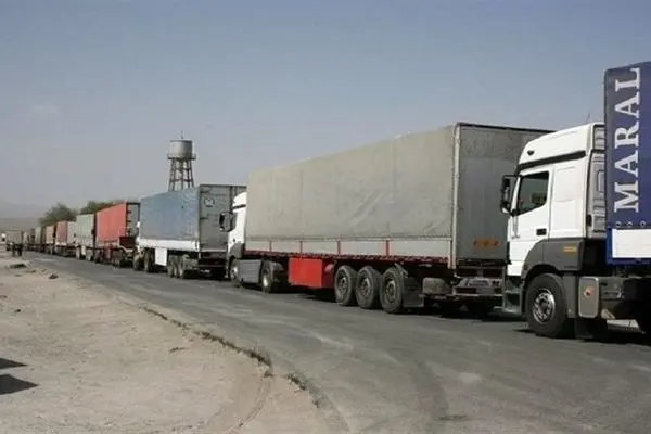 ماجرای برگشت 26 تانکر سوخت از افغانستان چیست؟/ معطلی 2 ماهه کامیون‌داران پشت مرزها