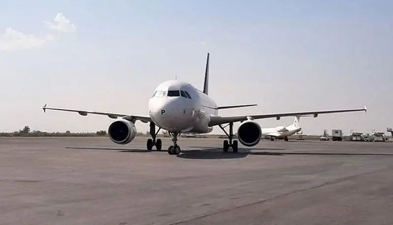 دو مسافر هواپیما در مسیر تهران به خرم‌آباد پیاده شدند!