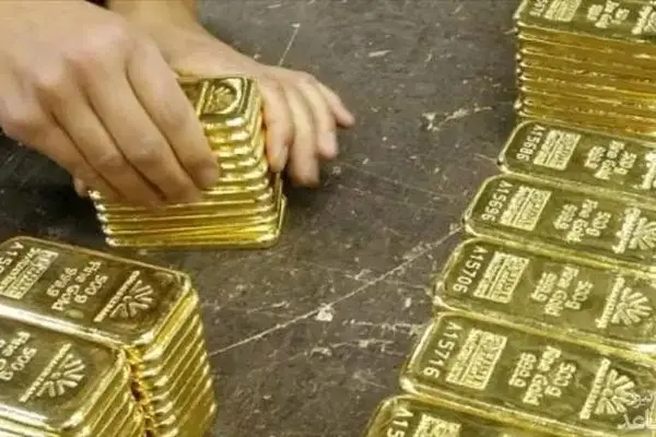 واردات شمش طلا امکان‌پذیر است؟/ تشویق به پولشوئی برای رفع تعهد ارزی
