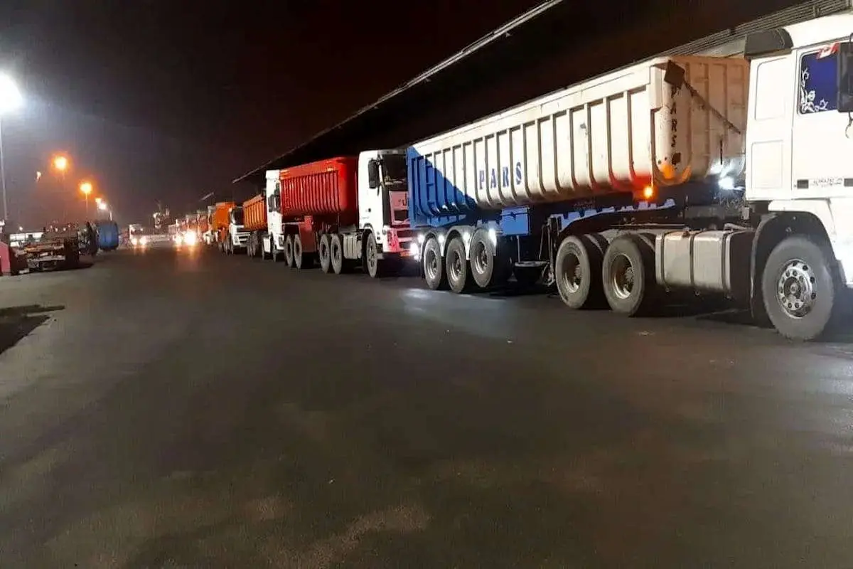 دلیل معطلی کامیون های ایرانی در بلاروس چیست؟