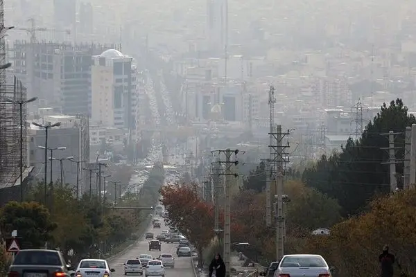 تهرانی‌ها در آذرماه 21 روز هوای ناسالم تنفس کردند!