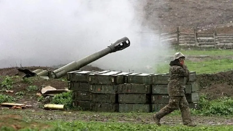 حملات توپخانه‌ای متقابل ارمنستان و آذربایجان/ تعداد کشته‌ها به چند نفر رسید؟