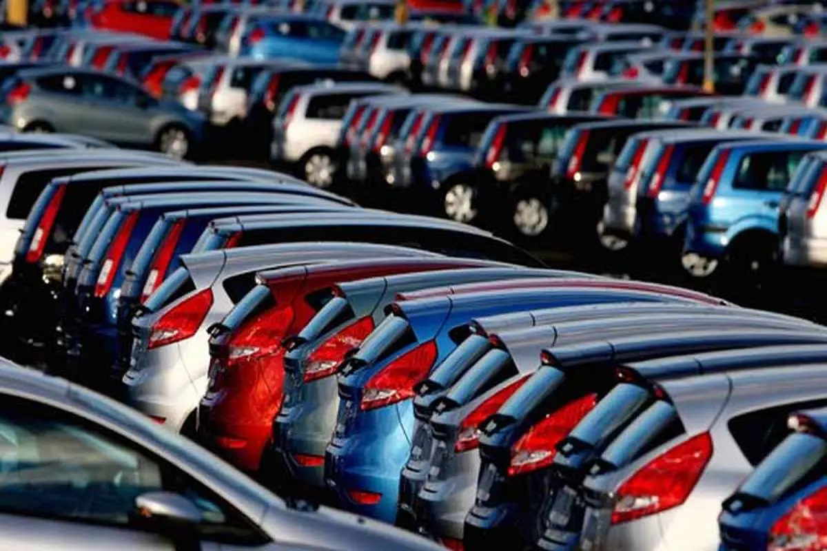 دستور وزیر صمت درباره آزادسازی پول‌های بلوکه شده خودروهای وارداتی
