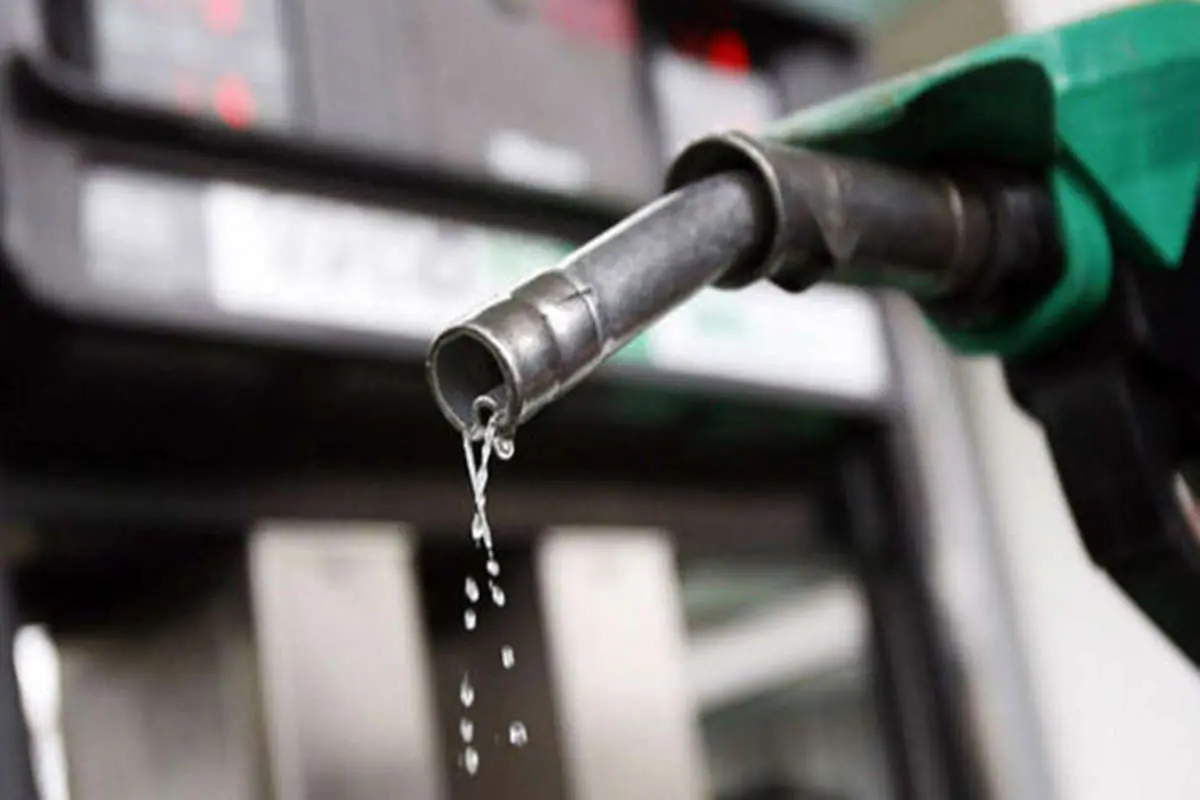 برنامه دولت برای واردات بنزین