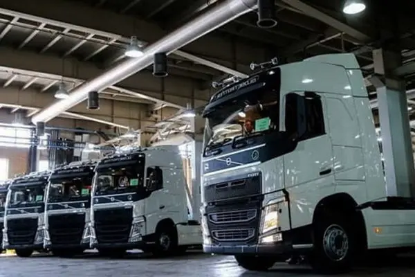 ۴۰ دستگاه کامیون ام‌پاور و کامیونت فورس با قیمت پایه در بورس کالا عرضه شد