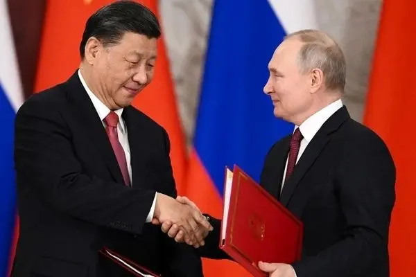 مبادلات تجاری روسیه و چین در 2023 رکورد می‌زند/ 70 درصد مبادلات با دلار نخواهد بود
