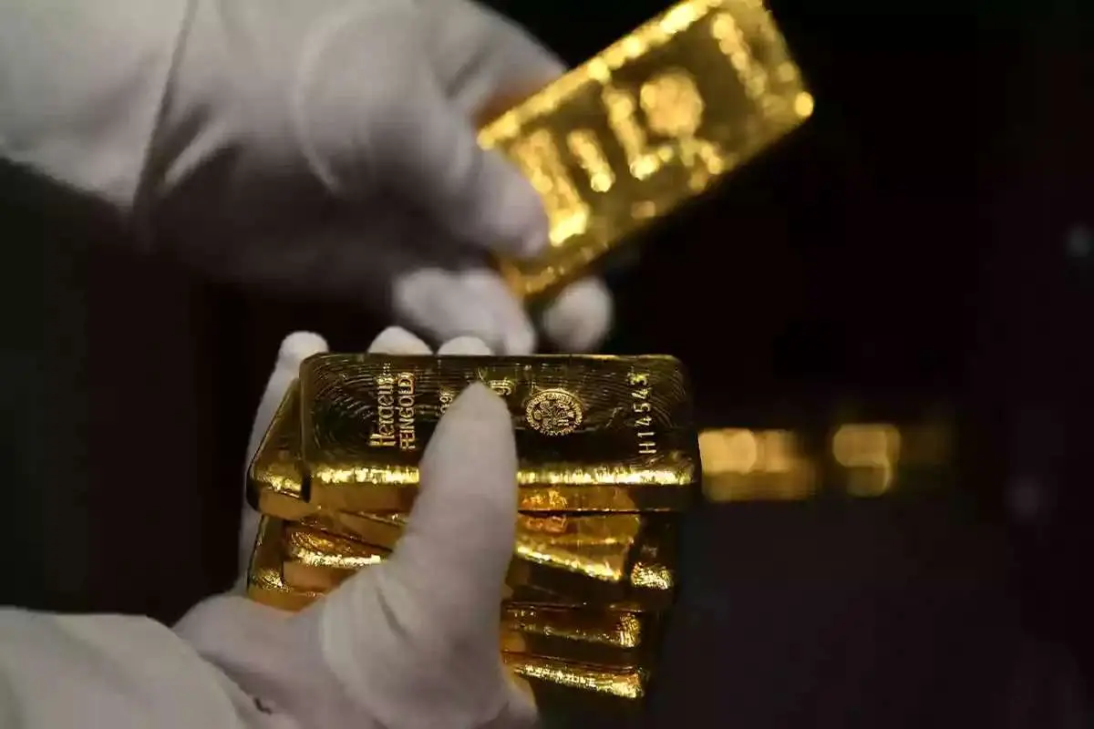 با ۳۰۰ هزار تومان شمش طلا بخرید!/ چگونه برای خرید اقدام کنیم؟