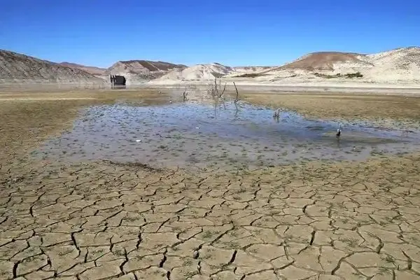 چهارمین سال خشکسالی پیاپی در ایران/ تنش شدید آبی از نیمه دوم بهار در بسیاری از نقاط کشور