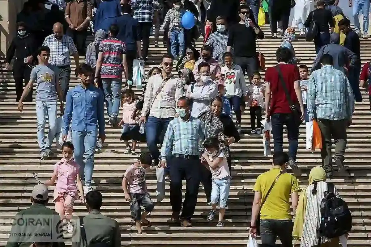 بررسی تاثیر رفاه اجتماعی بر روند خودکشی در ایران