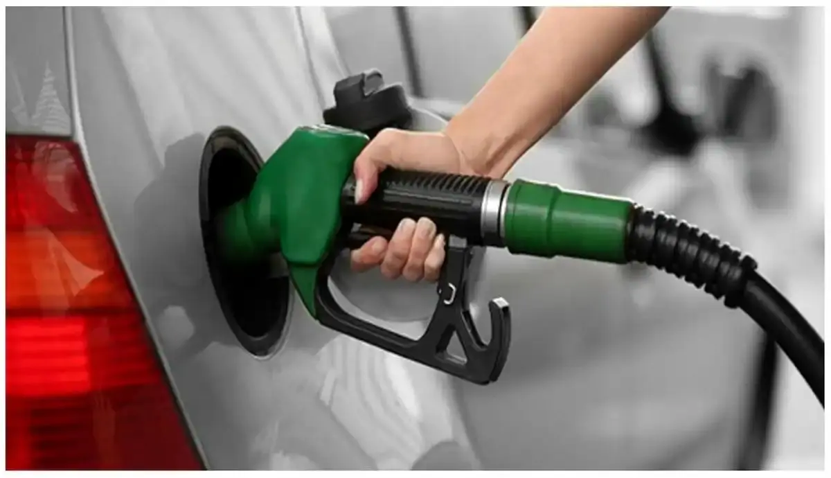رکورد مصرف بنزین در تعطیلات پایان ماه صفر شکسته شد