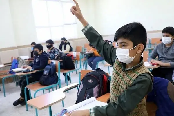 مدارس به دلیل آلودگی هوا تعطیل نمی‌شوند