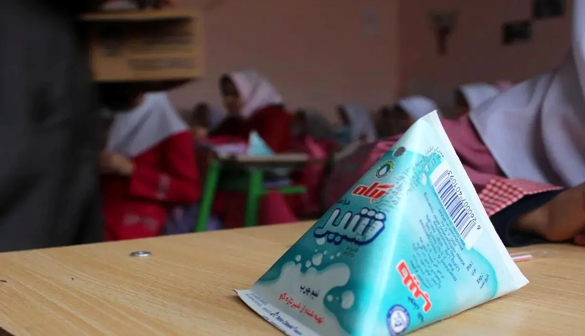 توزیع شیر در مدارس دولتی 2 بار در هفته