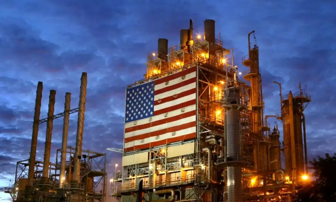 چین و ونزوئلا؛ بازوهای ایران برای صادرات نفت/ سخت‌گیری‌های آمریکا تشدید می‌شود؟