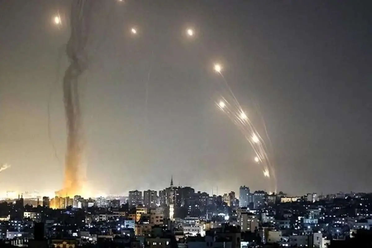 حمله موشکی سنگین قسام؛ وقوع 10 انفجار مهیب در تل‌آویو