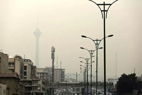 باز هم در تهران بوی نامطبوع به مشام می‌رسد/آلودگی هوای شهر در آستانه وضعیت قرمز