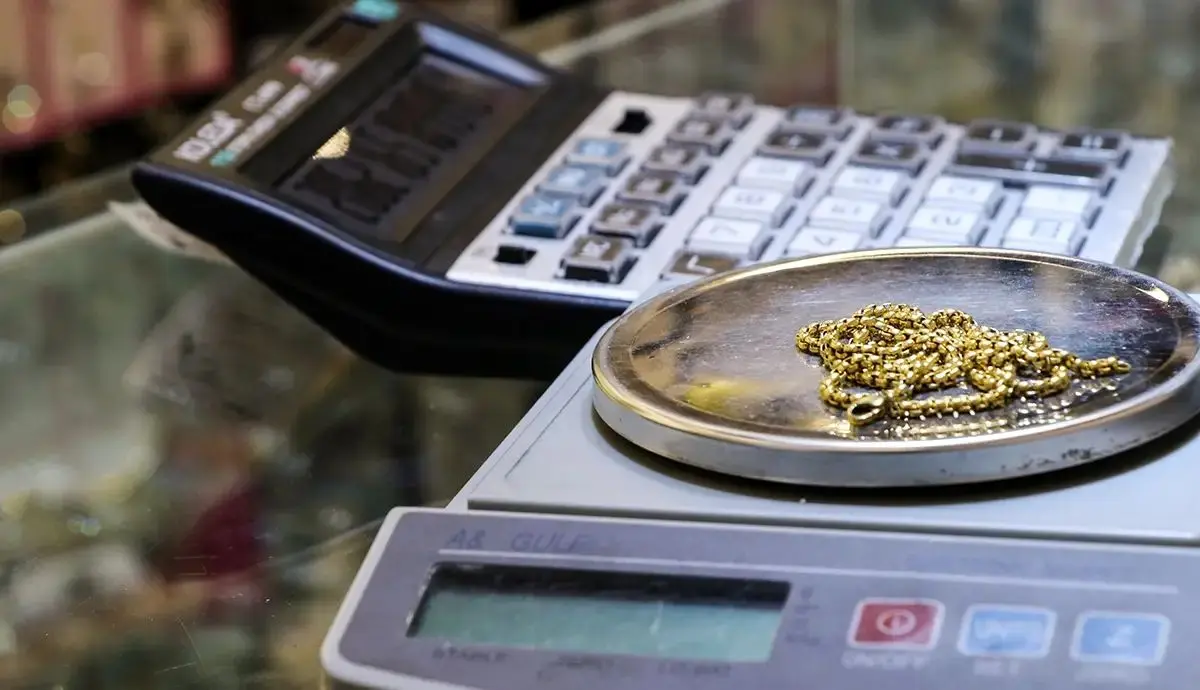 قیمت طلا و سکه امروز ۱۲ آبان ۱۴۰۲/ بازار گوش به زنگ اخبار شد
