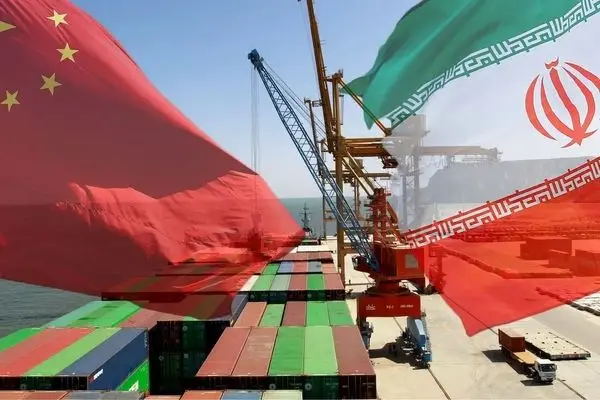 ایران ارسال محموله‌های نفتی به چین را متوقف کرد