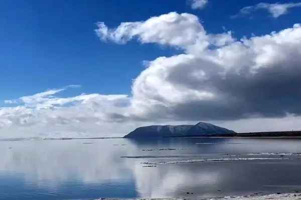 وزیر نیرو: برای بهبود وضعیت دریاچه ارومیه، یک پروژه بزرگ تا یک ماه آینده اجرا خواهد شد