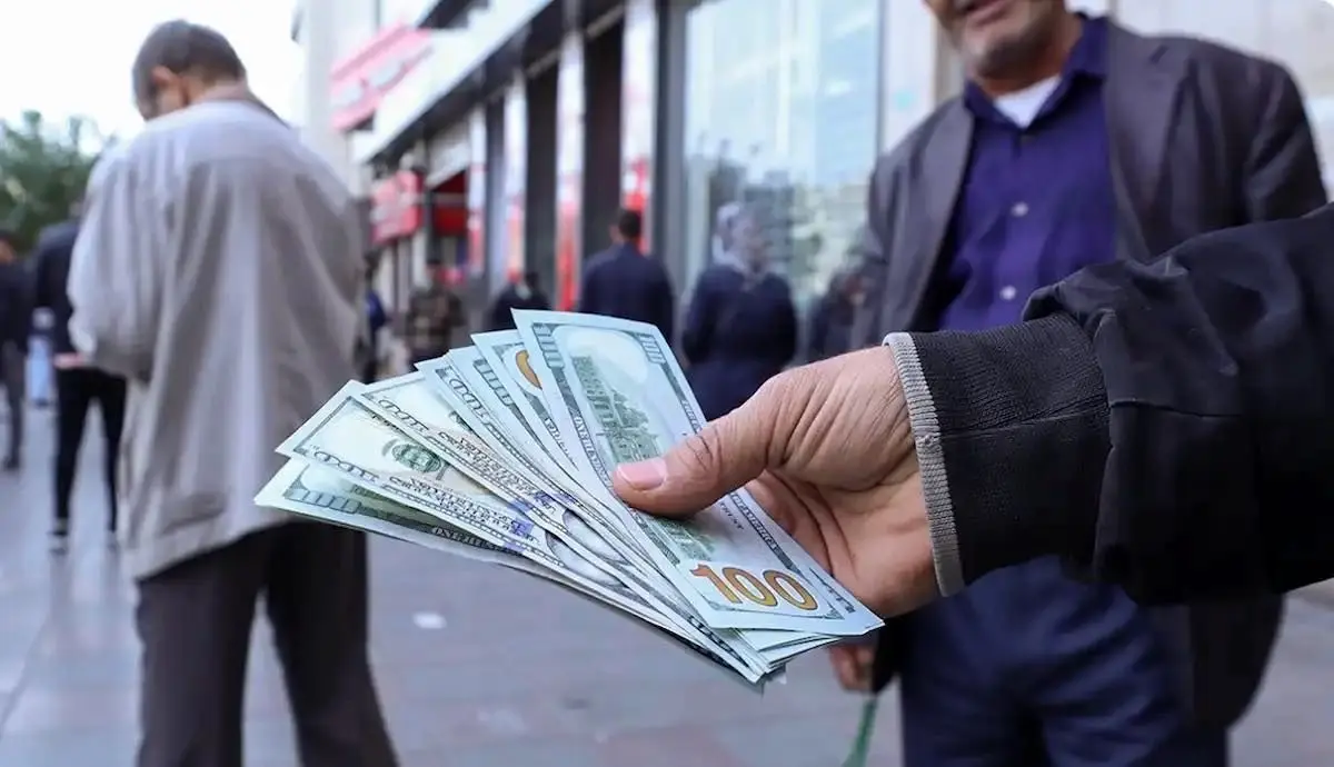 پیش بینی قیمت دلار / دلار در خرداد و تیر کف‌سازی می‌کند