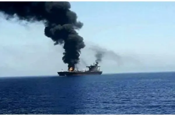 نجات کشتی ایرانی از چنگ دزدان دریایی توسط نیروی دریایی هند
