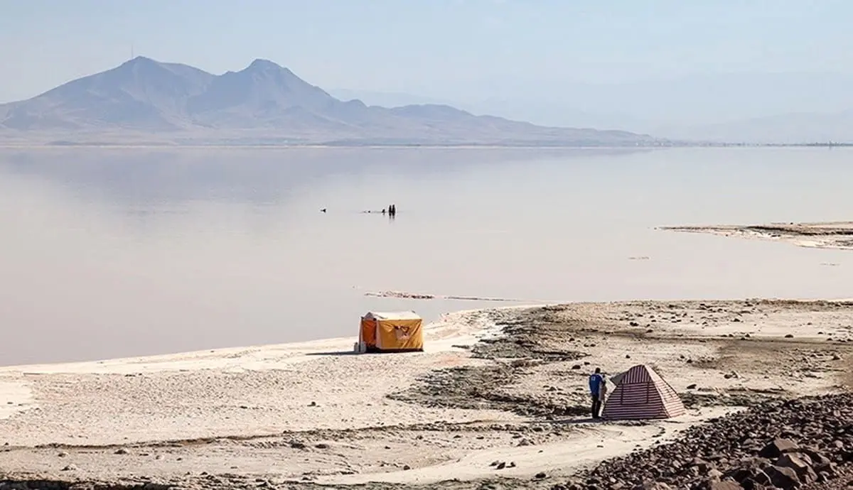 حفر چاه‌های غیرمجازی که بلای جان دریاچه ارومیه شد
