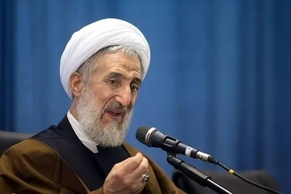 واکنش عباس عبدی به نماز جمعه دیروز تهران