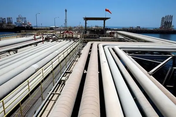 مقابله آمریکا با غول‌های نفتی/ توقف صدور مجوز برای پایانه‌های گاز طبیعی مایع