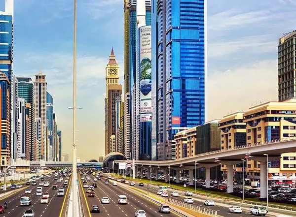 سیل در بزرگراه «شیخ زائد» دبی+ویدئو