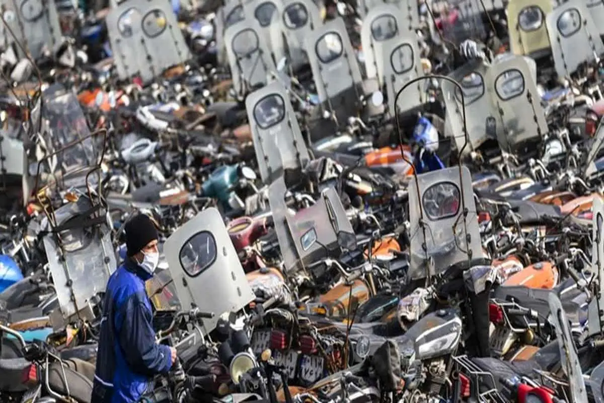 ۸۰۰ دستگاه موتورسیکلت متخلف به پارکینگ منتقل شدند