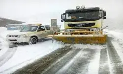 امدادرسانی به گرفتارشدگان در برف و سیل و آبگرفتی در ۱۰ استان