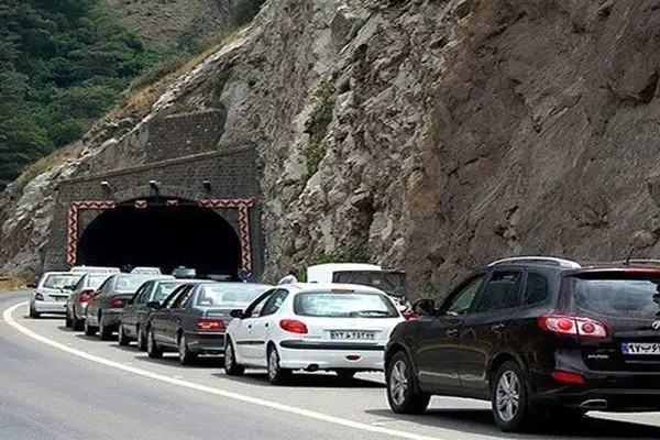 تردد در محورهای چالوس و آزادراه تهران- شمال ممنوع شد