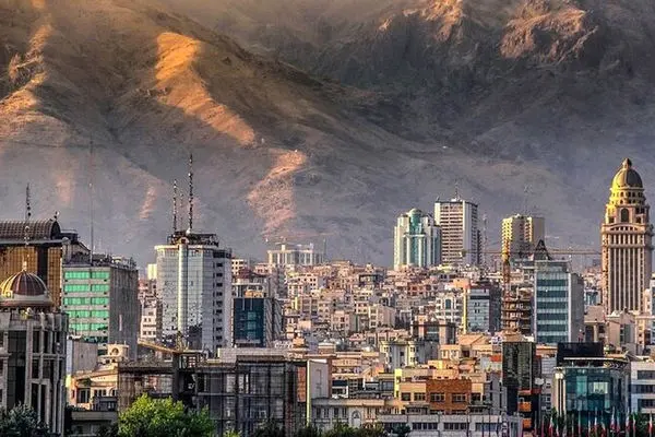 شناسایی الگوی اقتصادی دولت سیزدهم برای توزیع جمعیتی / ظرفیت تهران تکمیل شده است؟