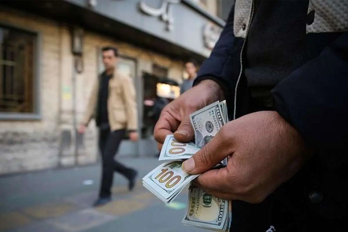 خبرگزاری دولت: بازار ارز آرام ماند