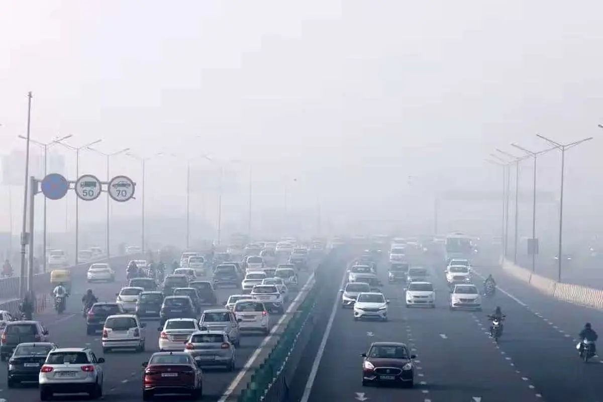 تعطیلی مدارس در ایام آلودگی هوا ۱۲۰ هزار سفر را کاهش می دهد
